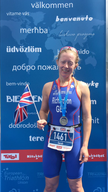 Triathlon success for Sarah & Christine – 4/10/18 Jun 2017